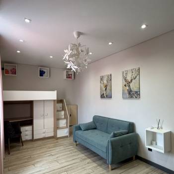 Сдается Многокомнатная квартира, 140 м²