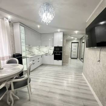 Сдается 2-х комнатная квартира, 65 м²