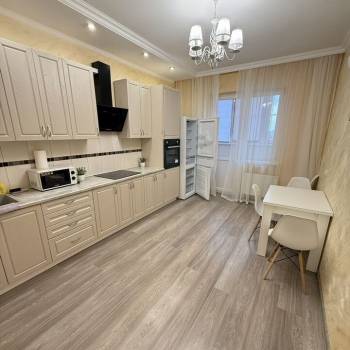 Продается 1-комнатная квартира, 47,2 м²