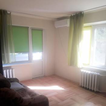 Продается 1-комнатная квартира, 32 м²