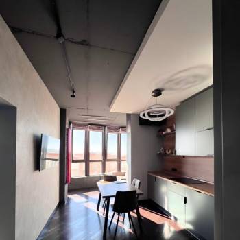 Сдается 1-комнатная квартира, 55 м²