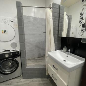 Сдается 2-х комнатная квартира, 75 м²