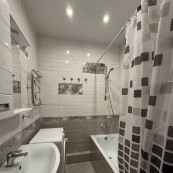 Сдается 2-х комнатная квартира, 68 м²