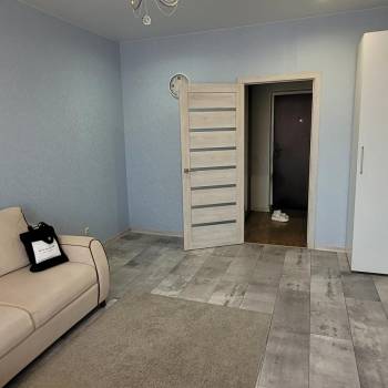 Сдается 1-комнатная квартира, 39 м²