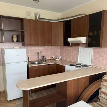 Сдается 1-комнатная квартира, 52 м²