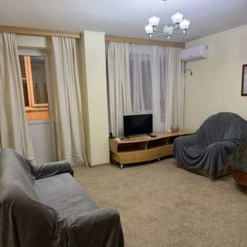 Сдается 1-комнатная квартира, 52 м²