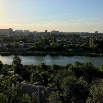 Сдается 2-х комнатная квартира, 69 м²