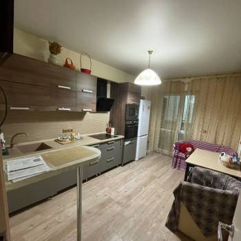 Сдается Многокомнатная квартира, 71,6 м²