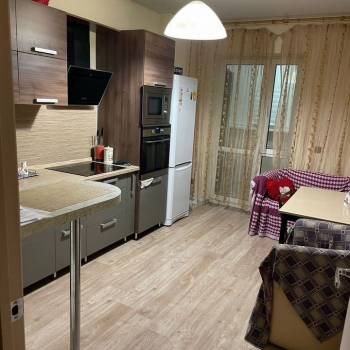 Сдается Многокомнатная квартира, 71,6 м²