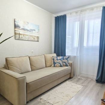Сдается 1-комнатная квартира, 42 м²