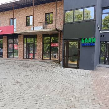 Сдается Торговое помещение, 220 м²