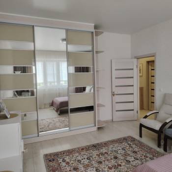 Сдается 1-комнатная квартира, 43 м²