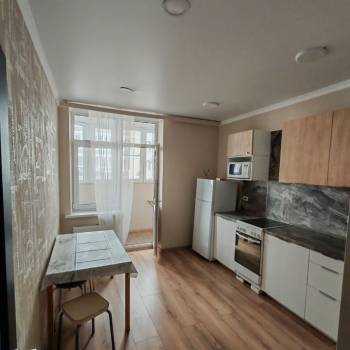 Сдается 1-комнатная квартира, 41 м²