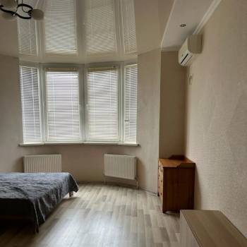 Сдается 1-комнатная квартира, 44 м²