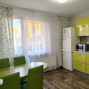 Сдается 1-комнатная квартира, 37,4 м²