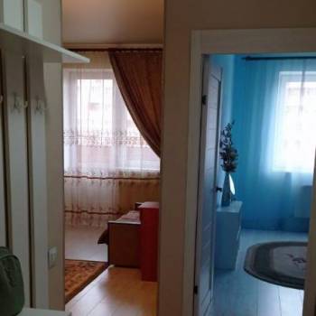 Сдается 2-х комнатная квартира, 42 м²