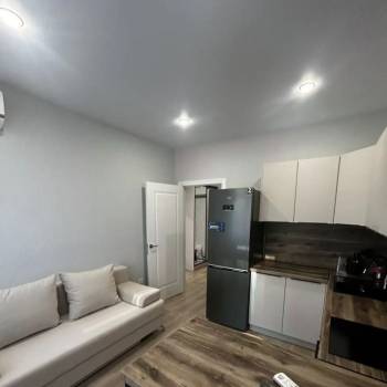 Сдается 1-комнатная квартира, 38 м²