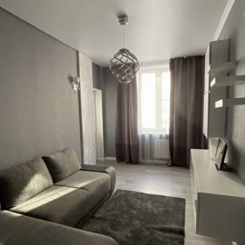 Сдается 2-х комнатная квартира, 70 м²