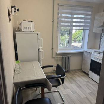 Сдается 2-х комнатная квартира, 42 м²