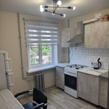 Сдается 2-х комнатная квартира, 42 м²