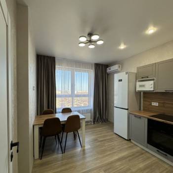 Сдается 2-х комнатная квартира, 55 м²