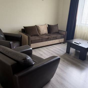 Сдается 2-х комнатная квартира, 58 м²