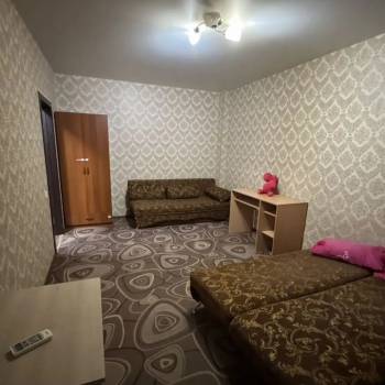 Сдается 1-комнатная квартира, 42 м²