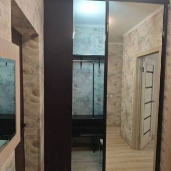 Сдается 1-комнатная квартира, 38 м²