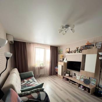 Продается 2-х комнатная квартира, 56 м²