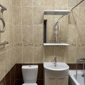 Сдается 1-комнатная квартира, 40 м²