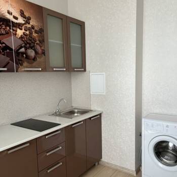 Сдается 1-комнатная квартира, 40 м²