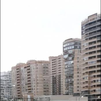 Сдается 1-комнатная квартира, 54 м²