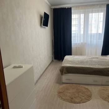 Сдается 1-комнатная квартира, 40 м²