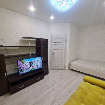 Сдается 1-комнатная квартира, 35 м²
