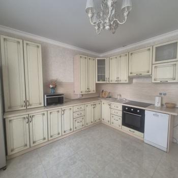 Сдается 2-х комнатная квартира, 75,5 м²
