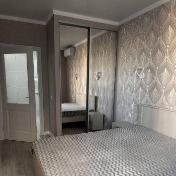 Сдается 1-комнатная квартира, 45 м²