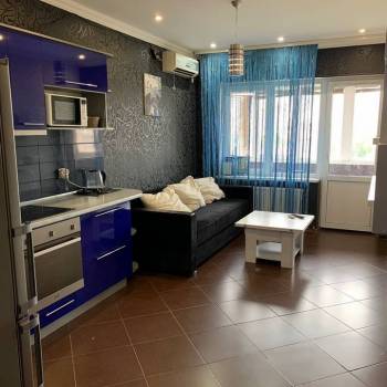 Сдается 1-комнатная квартира, 40 м²