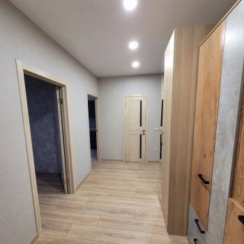 Сдается 2-х комнатная квартира, 67 м²
