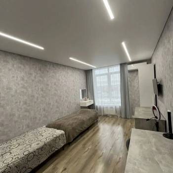 Продается 1-комнатная квартира, 43,5 м²