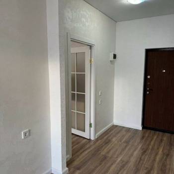 Продается 1-комнатная квартира, 49 м²