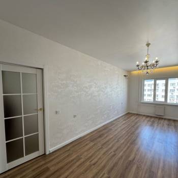 Продается 1-комнатная квартира, 49 м²