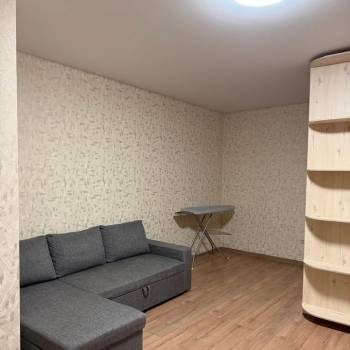 Продается 1-комнатная квартира, 39,4 м²