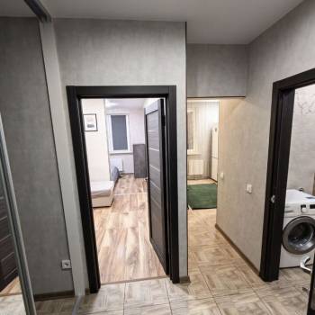 Сдается 1-комнатная квартира, 40 м²