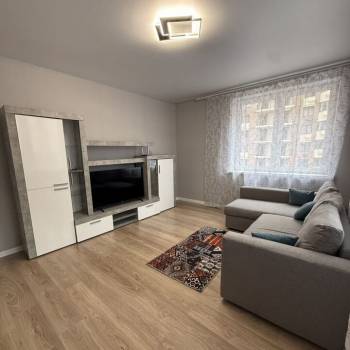 Сдается 2-х комнатная квартира, 64,8 м²