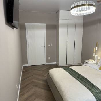 Сдается 1-комнатная квартира, 43 м²