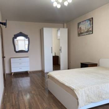 Сдается 1-комнатная квартира, 43 м²