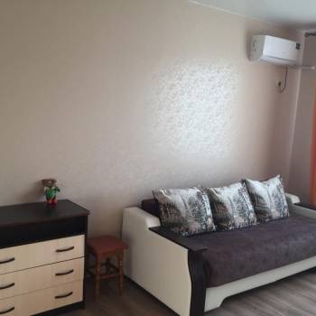 Сдается 1-комнатная квартира, 39 м²