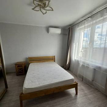 Продается 1-комнатная квартира, 32 м²