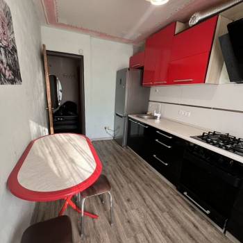 Сдается Многокомнатная квартира, 75 м²