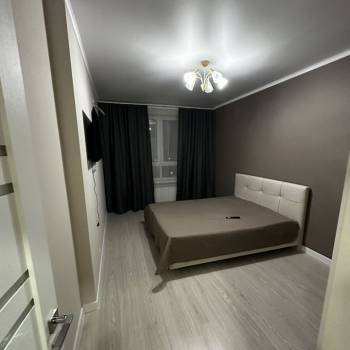 Сдается 1-комнатная квартира, 38 м²